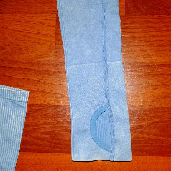 PINK VS Seamless leggings & top set - Picture 7 of 9